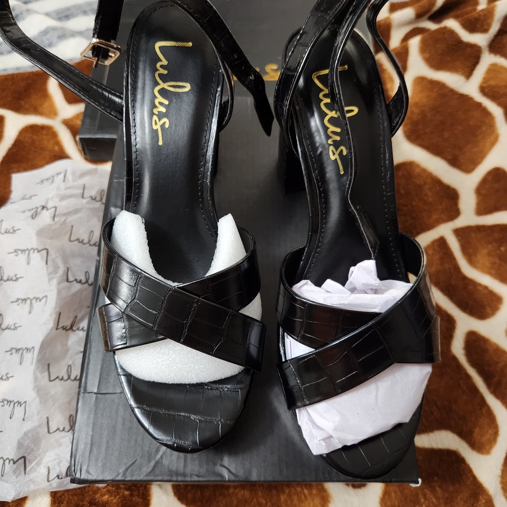 Lulu's Black Strappy Heeled Sandals